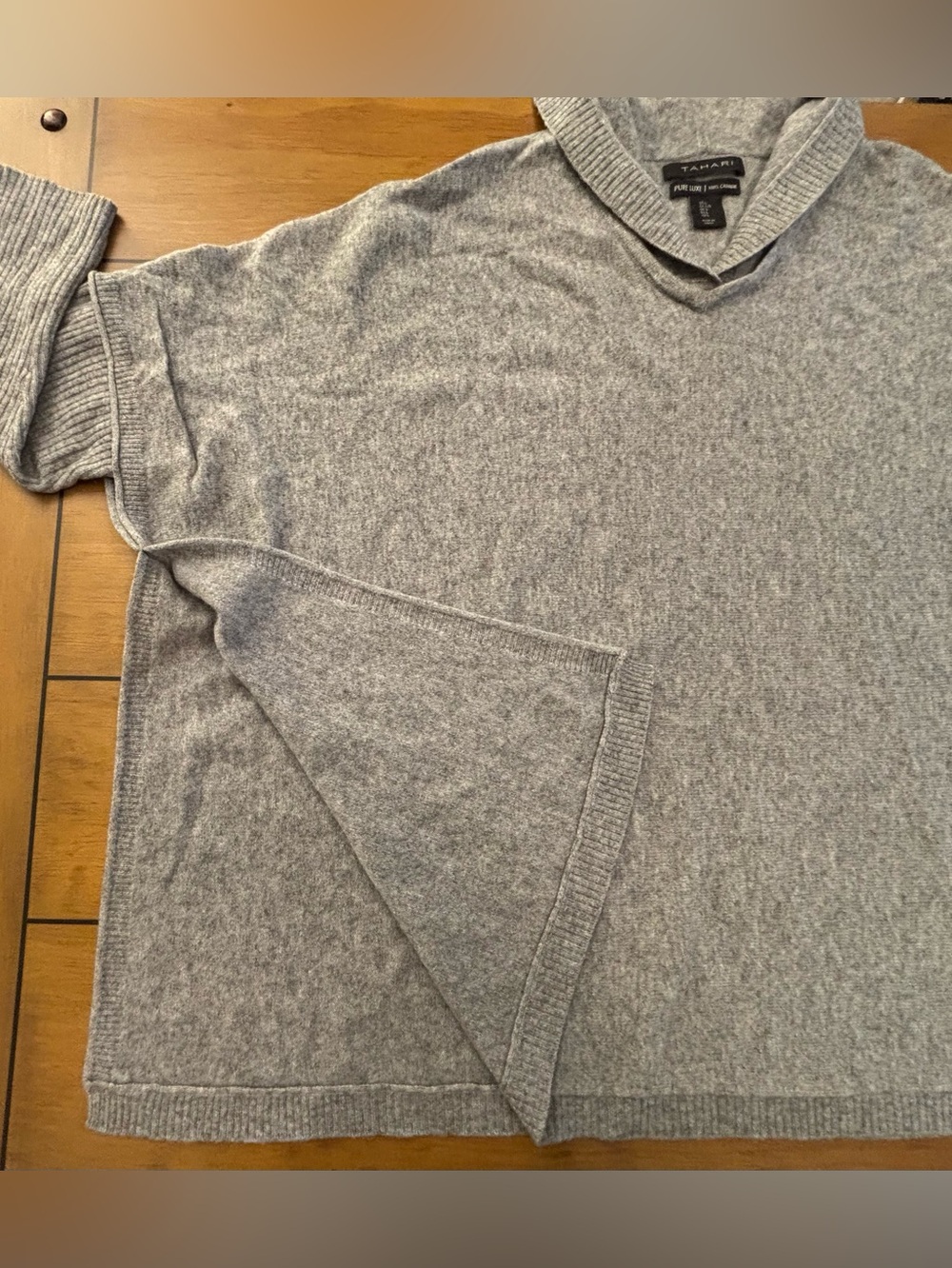 Tahari Cashmere Heather Gray Hooded Poncho Sweater - Picture 5 of 12